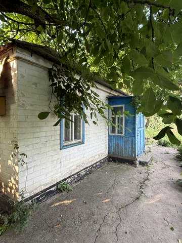 Продам дом .Район 10 школы .Рассматриваем сертификат