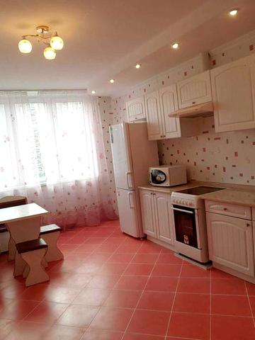 Продам 2-к квартиру Анни Ахматової вул., 32/18 Дарницький район