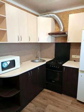 Продам квартиру 1кім/9 поверх