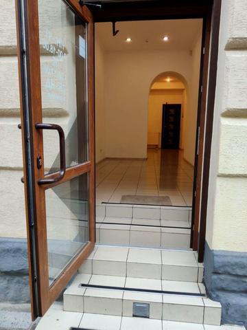 None 85000 USD