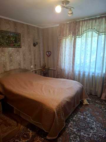 Продам двокімнатну квартиру