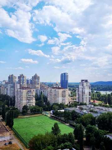 Андрія Аболмасова вул. (Панельна), 5