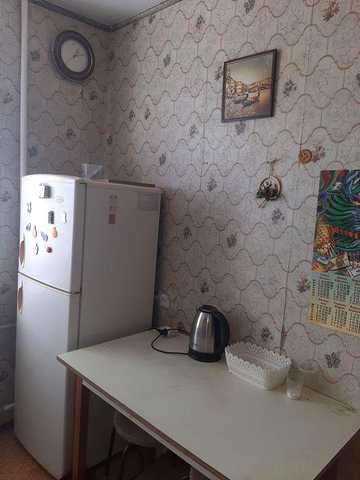 Сдам 2 ком квартиру на Шуменском