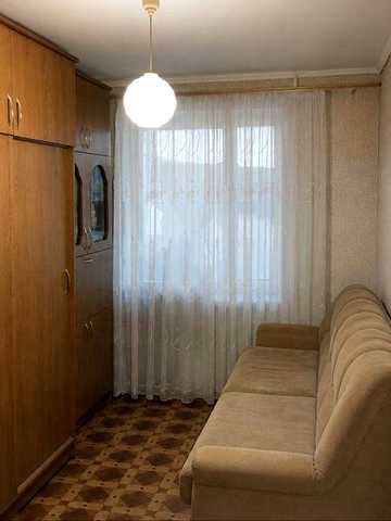 Продам 4 кімнатну квартиру