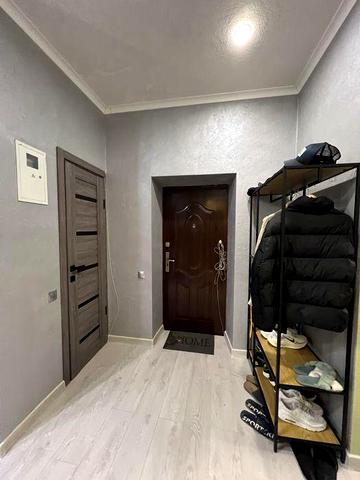 Продам 2 ух ком кв метро завод Малышева 5 минут , проспект Героев Харькова