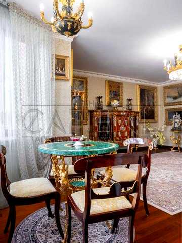 Продаж квартири, вул. Старонаводницька, Печерськ