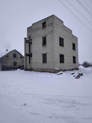 Продаж незавершеного житлового будинку
