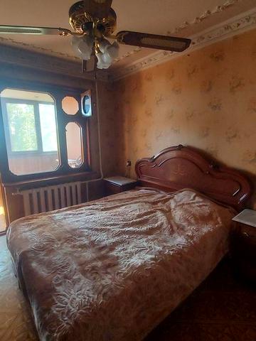 Сдам 3ком Бреуса26/ за Малиновским рынком. Можно с питомцем