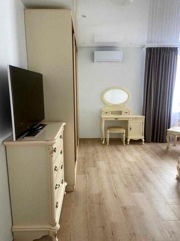 ОРЕНДА! 1-кв. 50м2 вул. Олександри Екстер,(Цветаєвої) 13