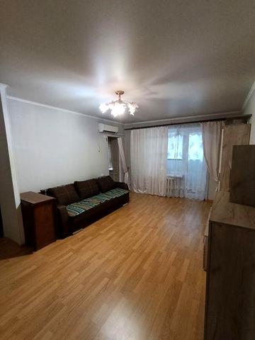 Оренда! Однокімнатна квартира, Райдужна 13В
