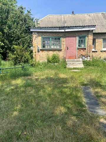 Продаж 3к Дім Центральна вулиця
