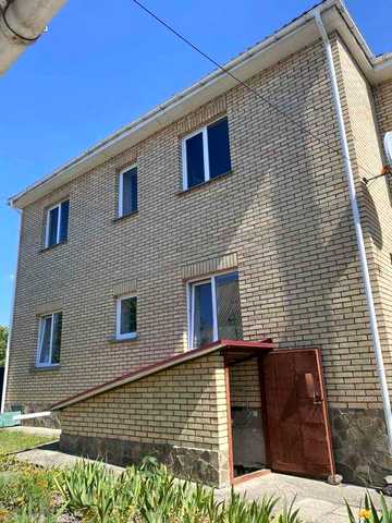 Продаж домоволодіння в с. Петрушки, 23 км від Києва по Житомирській трасі