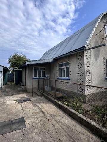 Продам будинок, м.Городок