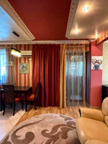 Продам 2 ком квартиру Игрень, Ксеньевка, центр.