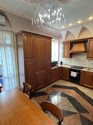 Сдам квартиру в центре