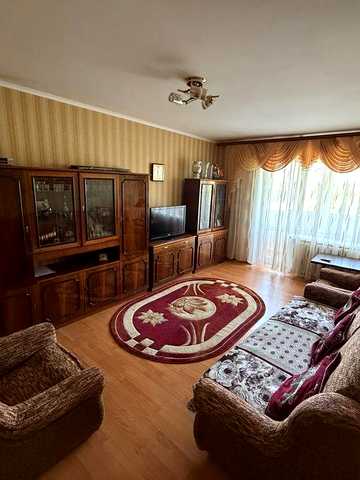 Продаж 3 кімнатної квартири
