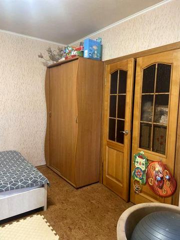Сдам 2 комнатную квартиру на Левом берегу