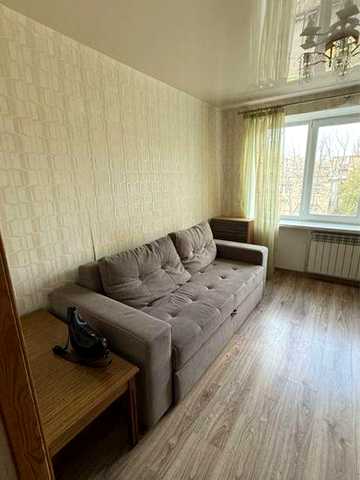 Продам 2 ком квартиру угол Калиновой пр Слободанский