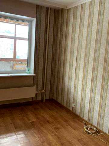 Продам затишну 1-кімнатну квартиру в Десні (приватизовану)