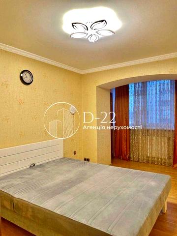 Оренда 3к квартири біля метро Харківська Вирлиця вул. Вербицького,36