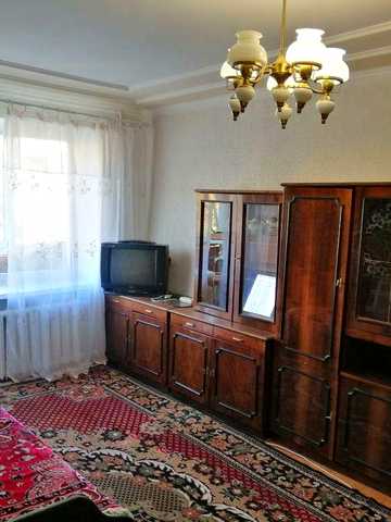 Продам 1 к.кв. центр