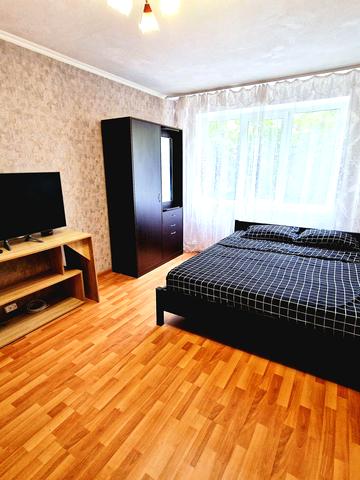 Георгія Гонгадзе просп. (Радянської України), 24-Б