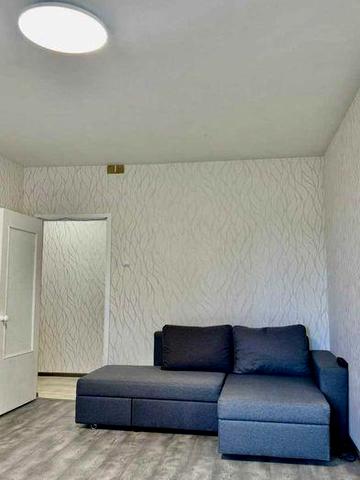 Закревського 63, перша здача 1-к квартири, Троєщина, ГАЗ, 2 поверх, ТОРГ!