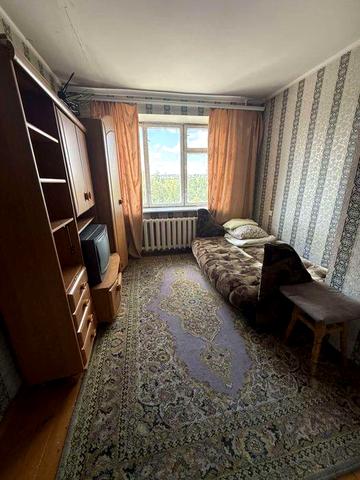 Здається квартира макарова 38