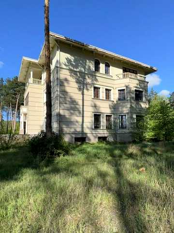 Польова, 3