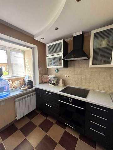 ПРОДАМ 1 кім квартиру вул. Куліша, 11 (Челябінська)