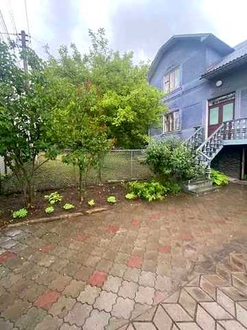 продається будинок  Глибока