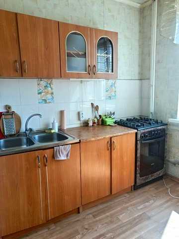 ПРОДАМ 1 к.кв ТРК Украина. Полька.