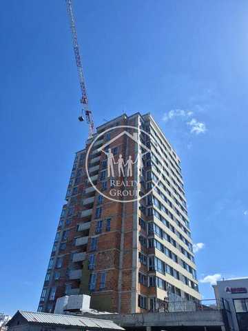 Продається простора 1-кімнатна квартира у ЖК «Strim Towers» вул. Очеретяна.