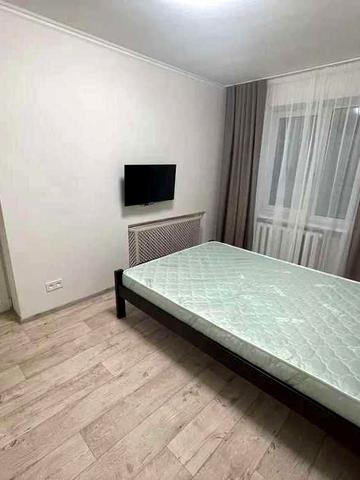 Сдам 2х комнтаную квартиру на ул. Менахем-Мендл, 5г