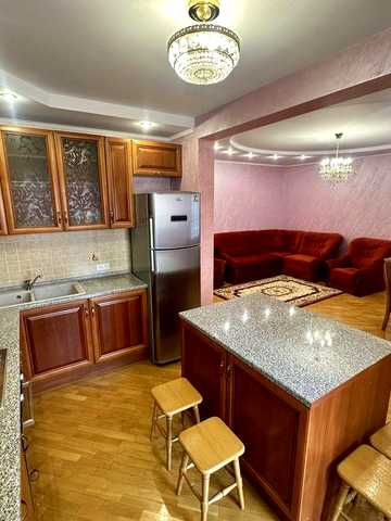 Продаж 2 к квартира з ремонтом 107 м/кв в р-ні  Порт Сіті, вул.Чорновола ЖК Чорновола