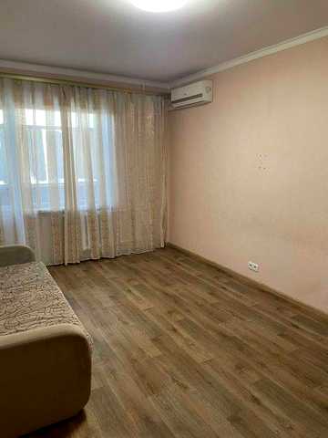 Здам комфортну 2кім кв-ру в гарному стані по Бориспільській,28А довгостроково