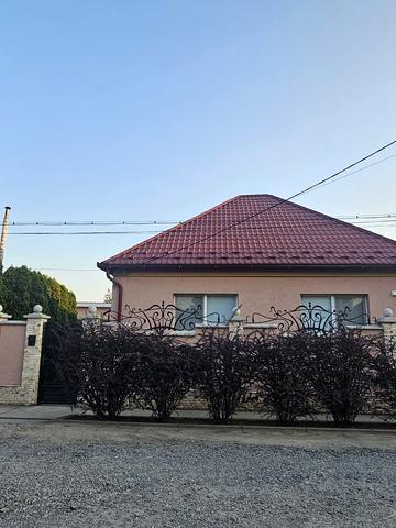 None 120000 USD