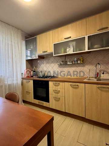 Героїв Крут, 14, Соборний, Дніпро, Дніпропетровська 35999 USD