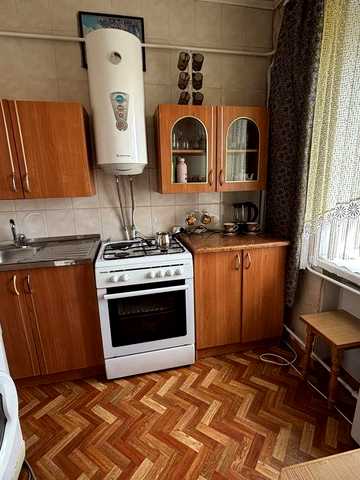 Що може бути краще для молодоі сімʼі, чим власна квартира в самому центрі міста з чудовим краєвидом