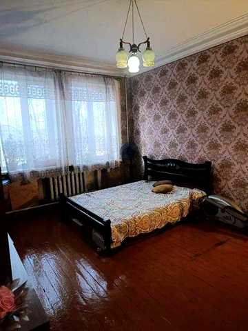 Продам 2-комн квартиру в районе Каруны ул.