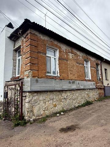 Продається будинок квартирного типу в місті Глухів +торг