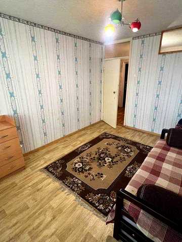 Продам 1к квартиру на ул. Кедрина, 49. Рабоча!