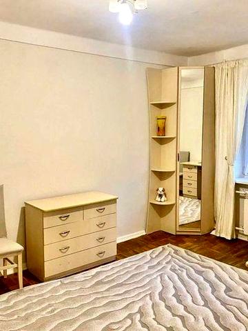 Продаж однокімнатної квартири, 5 хвилин до метро Васильківська