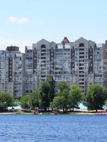Володимира Івасюка просп. (Героїв Сталінграду), 20-А