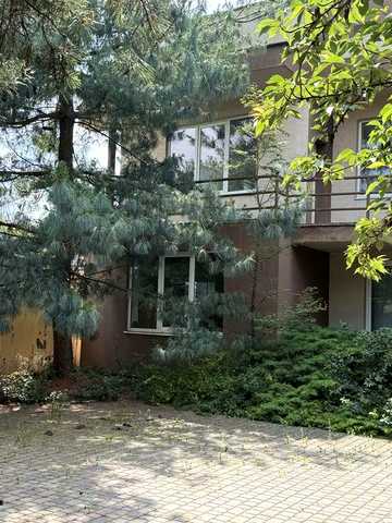 Продаж ( або обмін на квартири в Києві ) ,будинку 380 м.кв, 8соток від власника , ідеально під комерцію , клініку і т.д
