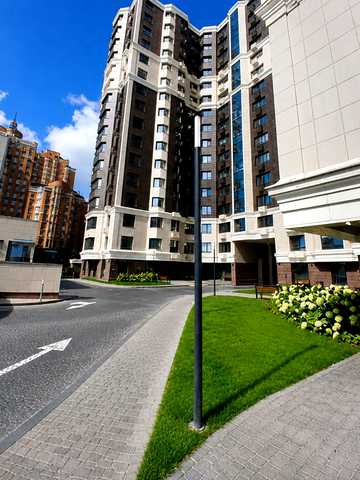 None 186000 USD