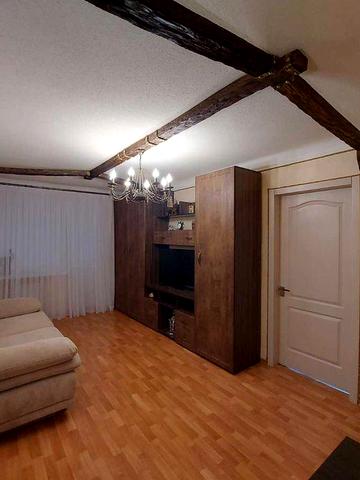 Продажа 2к.квартиры с ремонтом и мебелью 3/5 Кирпич