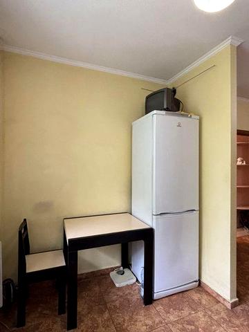 Оренда 1 кім. кв. з газом на Жмеринській 32, Київ, м. Святошино 15 хв. пішки