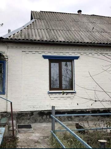 Здається будинок поряд з Мукачево