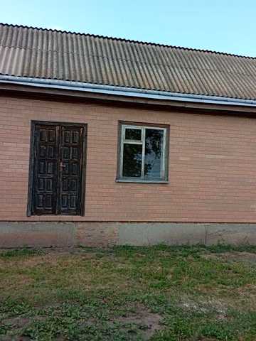 ПРОДАЄТЬСЯ БУДИНОК+земельна ділянка.